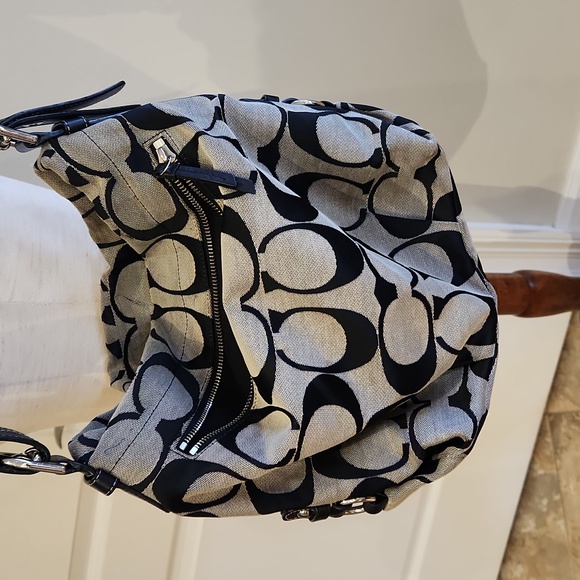 Vintage Coach Signature Shoulder Bag Black/Gray - Picture 6 of 12